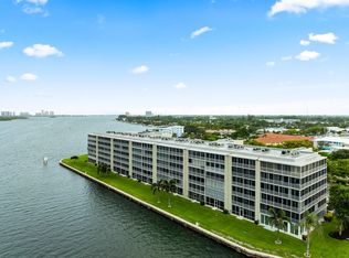 36 Yacht Club Dr APT 201, North Palm Beach, FL 33408
