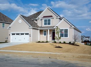 220 Honey Locust Ln, Commercial Pt, OH 43116