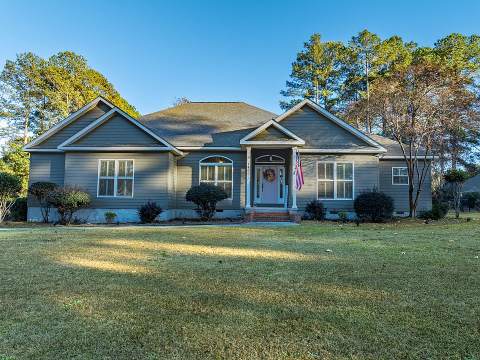 1st image of 7409 Northgate Dr W