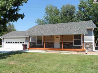 509 N 5th St, Canton, KS 67428