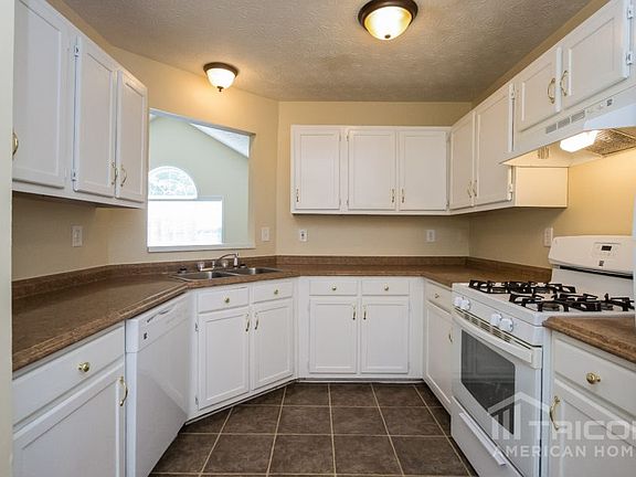 4th image of 5241 Brookeshire Ct