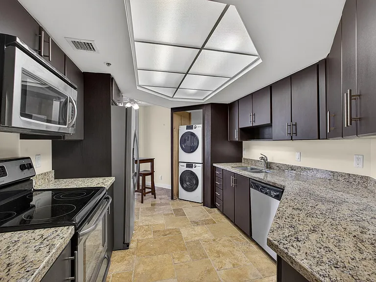 5200 N Ocean Dr #1004 — Photo 12