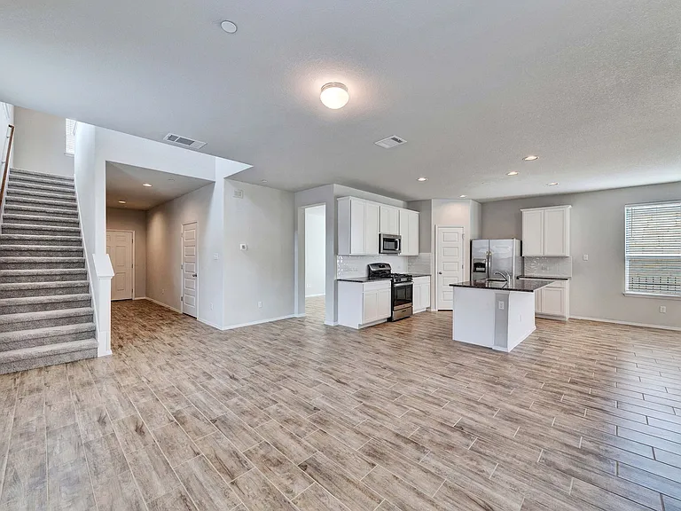 2800 Joe Dimaggio Blvd #98 — Photo 21