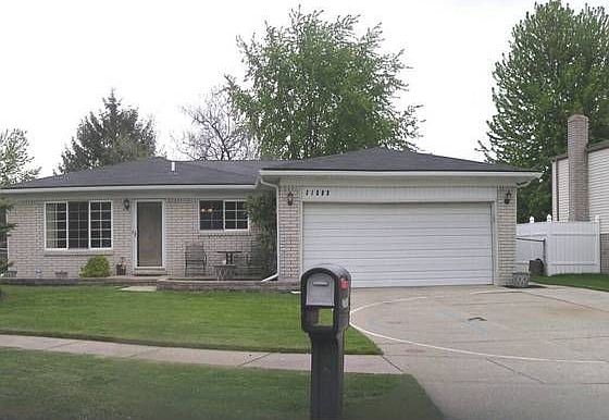 1st image of 31688 Cindy Dr