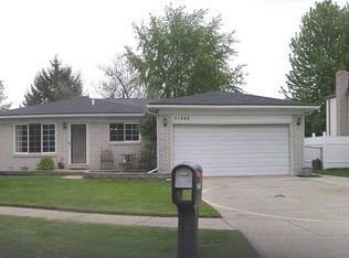 31688 Cindy Dr, Fraser, MI