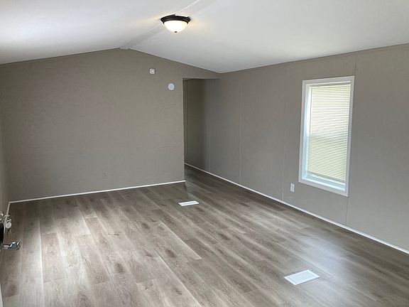 2nd image of 508 McArthur Dr #Mc508