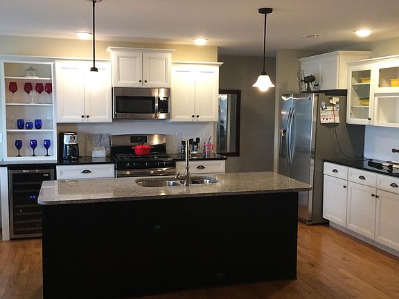 2nd image of 4104 Shearwater Dr