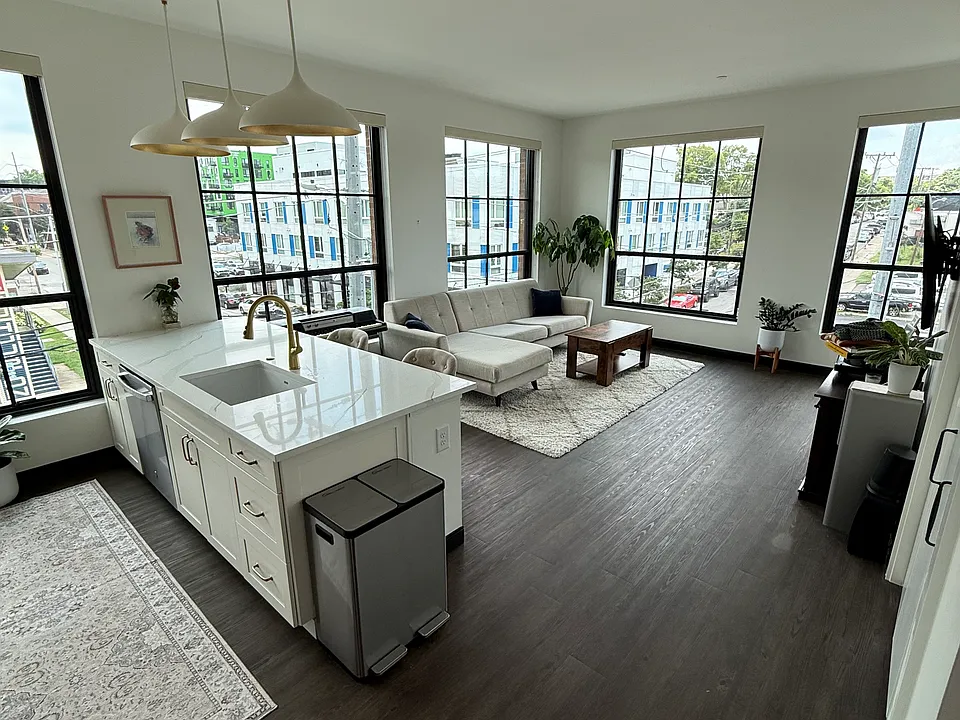 1260 Martin St #308