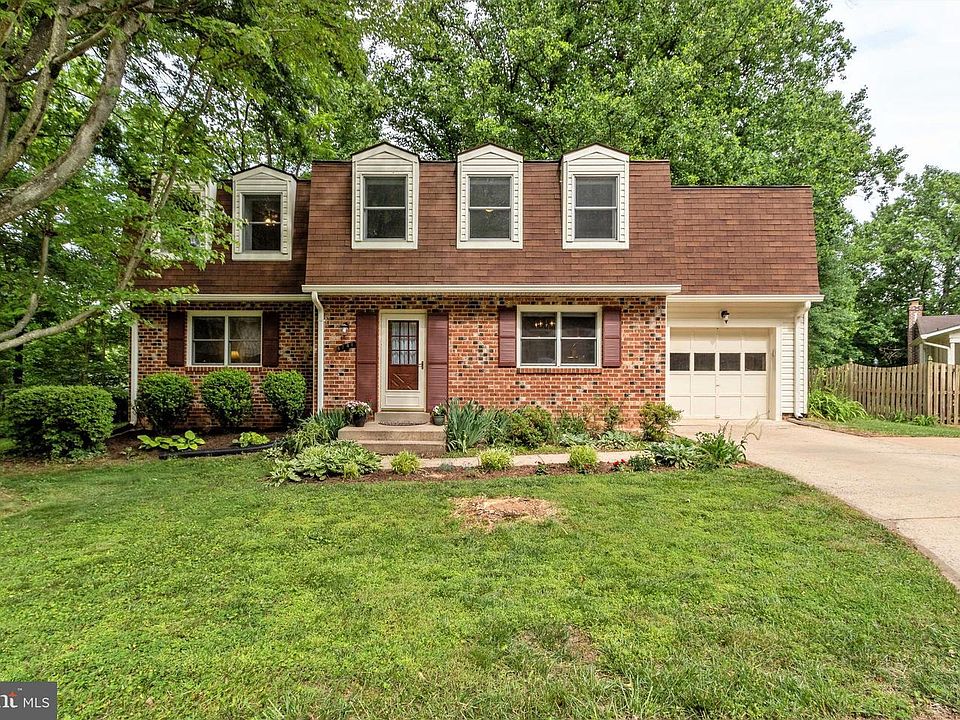 1st image of 4741 Farndon Ct