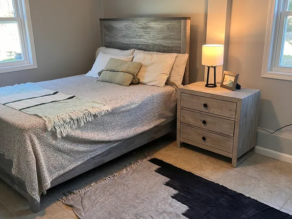 (undisclosed Address), Kill Devil Hills, NC 27948