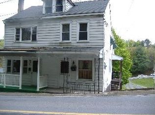 558 S 3rd St, Minersville, PA 17954