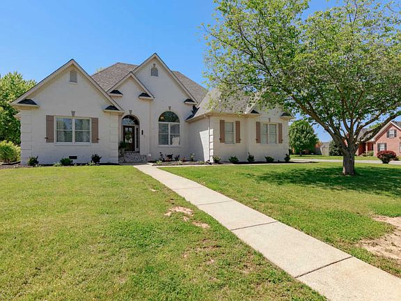 2nd image of 2443 Amber Glen Dr