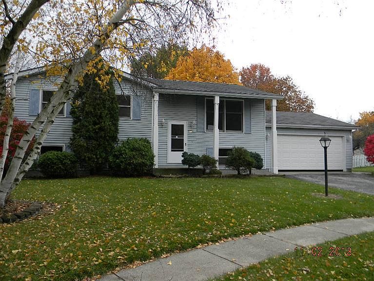 2208 Shallowford Dr, Valparaiso, IN 46383 Zillow