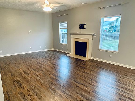 5th image of 3590 Tesla Dr