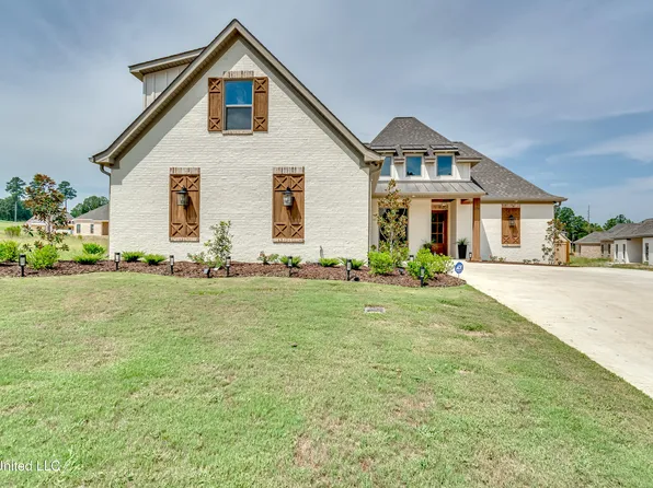 158 Bronson Bnd, Flowood, MS 39232