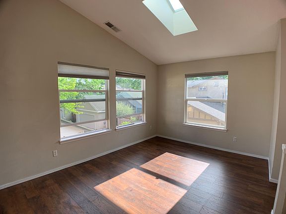 5th image of 1673 NE 63rd Ave #B