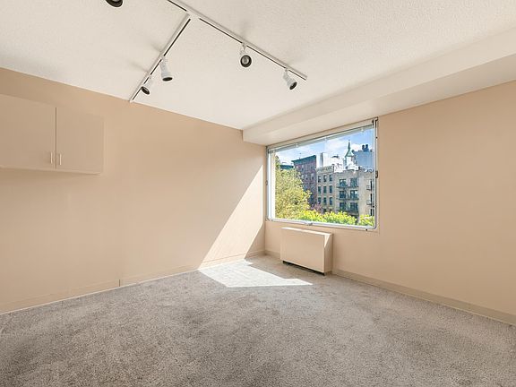 3rd image of 170 Park Row #3B