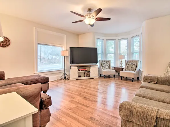 10 E Hill Rd #1, Ludlow, VT 05149