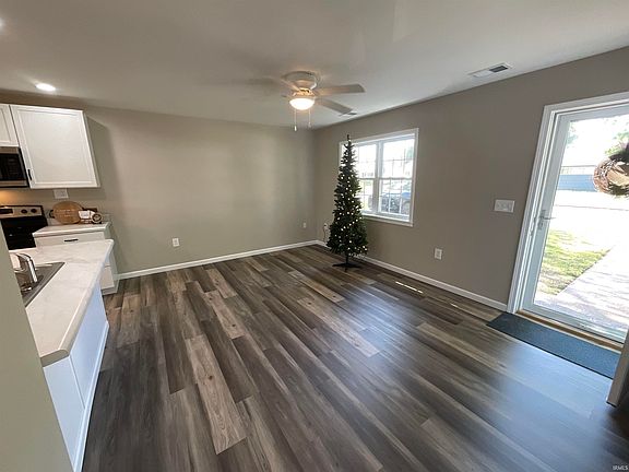 2nd image of 3413 Kensington Ave