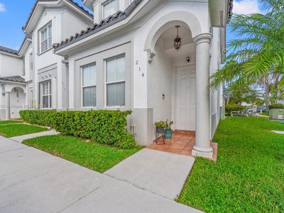5440 NW 107th Ave APT 214, Doral, FL, 33178