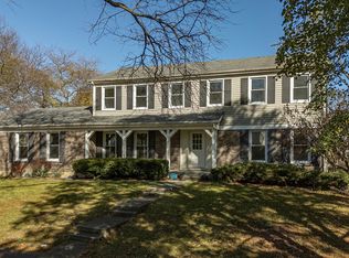 1224 W Whytecliff Rd, Palatine, IL 60067