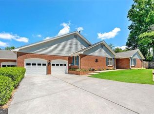 6307 Deerings Holw, Peachtree Corners, GA 30092