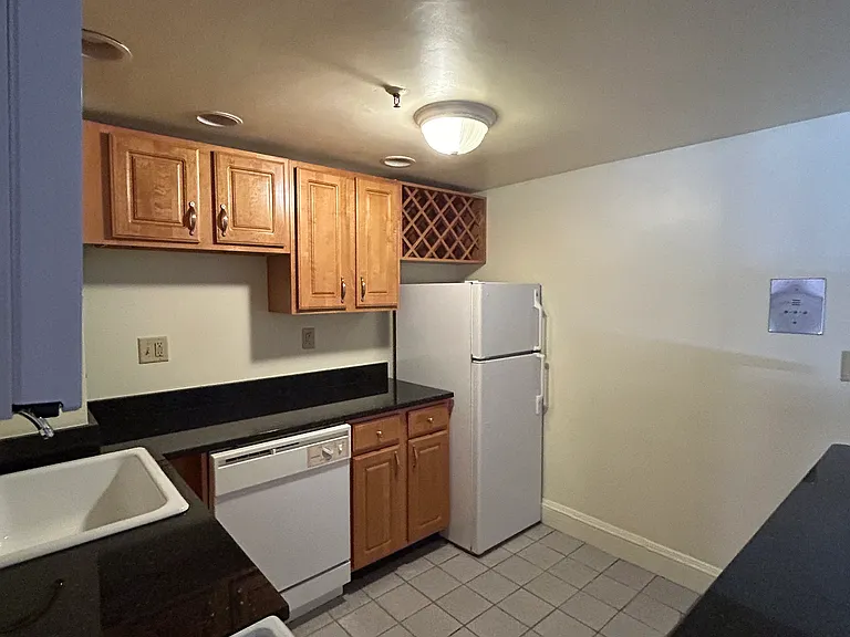 377 Commonwealth Ave #1 — Photo 5