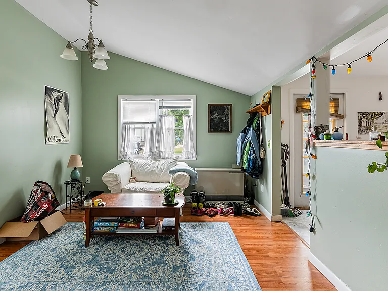 225 Bean Rd #B — Photo 4
