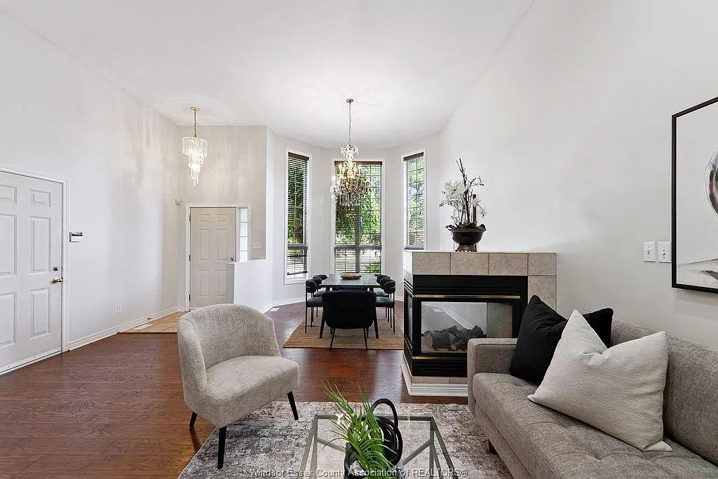 3 bed, $3,000 — Photo 4