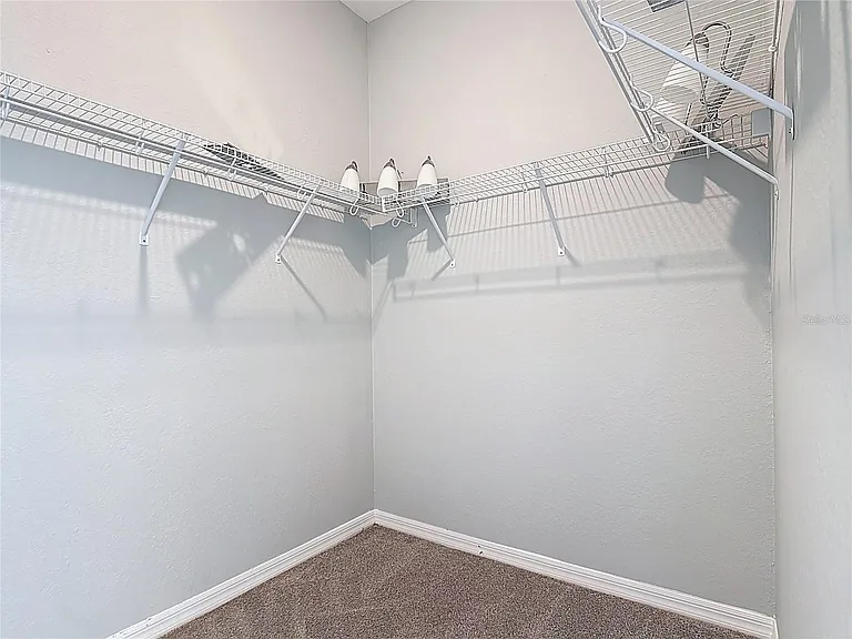 840 Sydney St — Photo 28