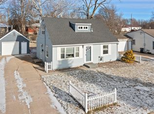 544 Hazel Ln, Owatonna, MN 55060