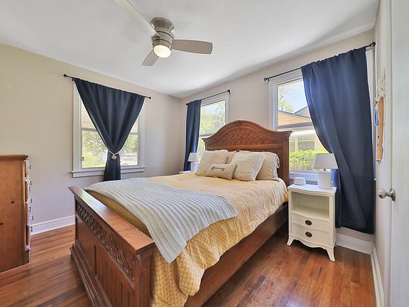 5th image of 1304 Menna St