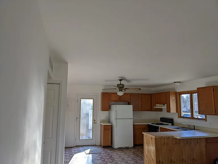 6032 Pickbourne St — Photo 3