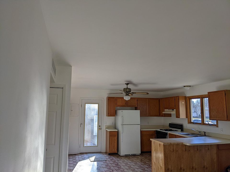 6032 Pickbourne St, photo 3