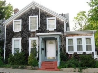 37 Campbell St, New Bedford, MA 02740