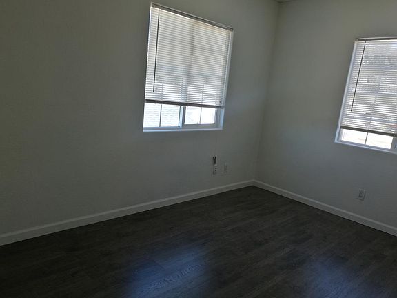 3rd image of 1515 Humboldt Ave