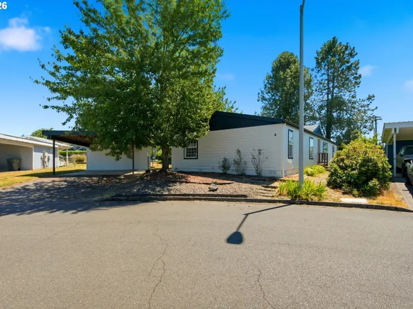 655 NE Burnett Rd Unit 4, McMinnville, OR 97128