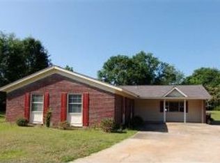 105 W Carnegie Ln, Enterprise, AL 36330