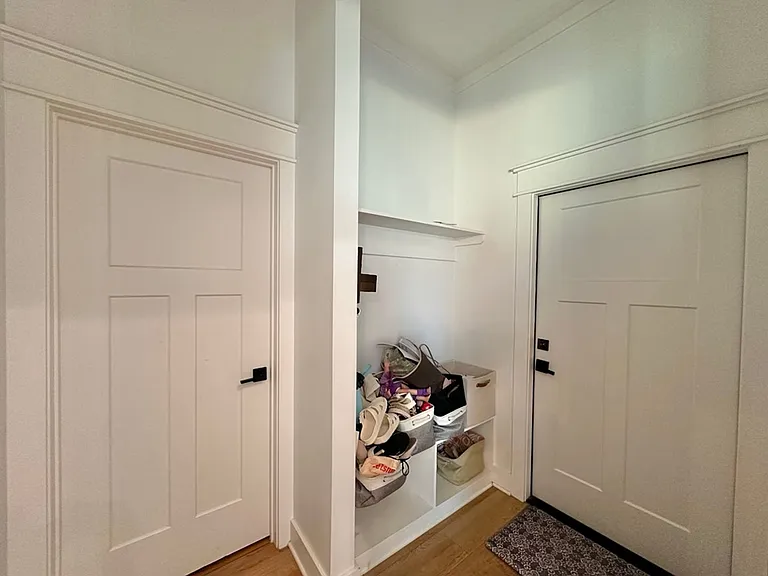 15849 Avery Ln — Photo 17