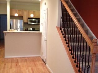 317 16th St SE, Washington, DC 20003