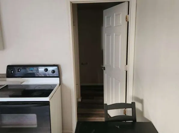 (undisclosed Address), Lansing, MI 48906