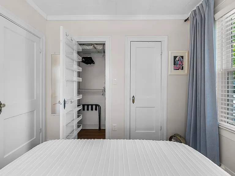 1015 Avondale Rd — Photo 38