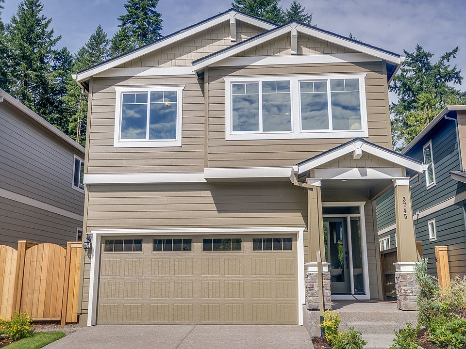1st image of 3775 SE Willamette Ave