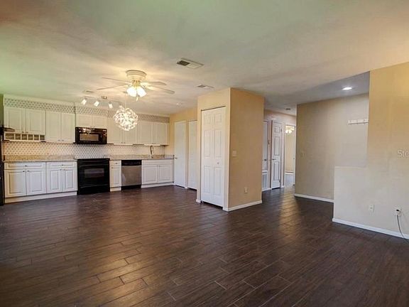 4th image of 2417 Barley Club Ct APT 4