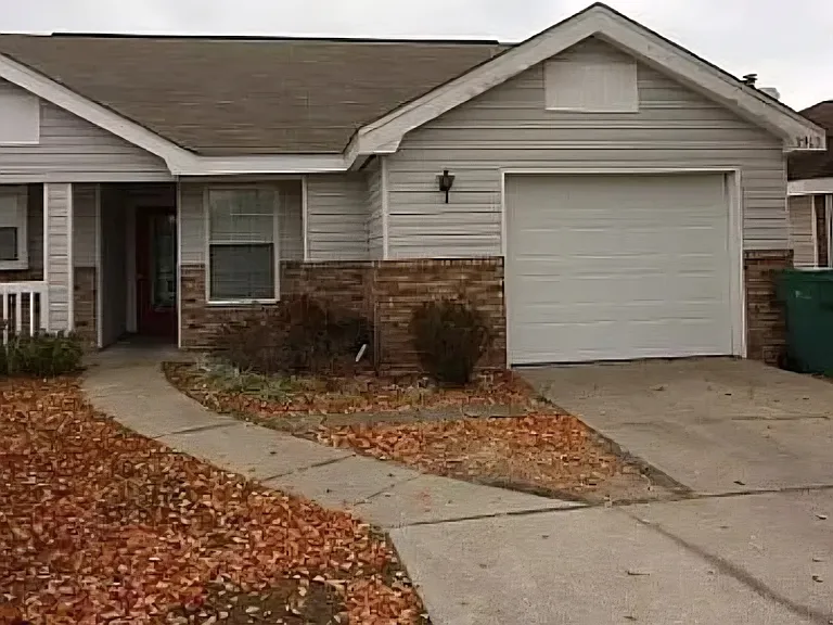 1917 Heartland Dr — Photo 12