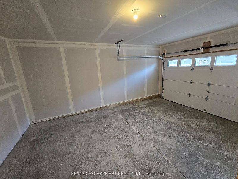 Hamilton Townhouse for rent - 3 Bedrooms — photo 7