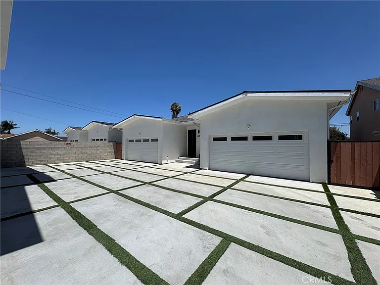 1623 W 255th St — Photo 20