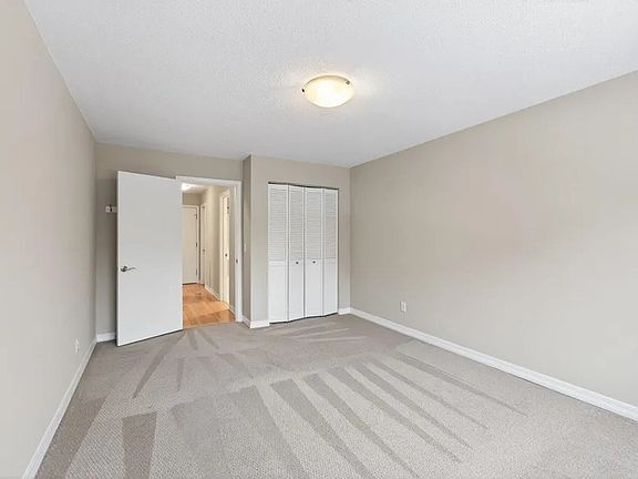 5th image of 2727 W 43rd St