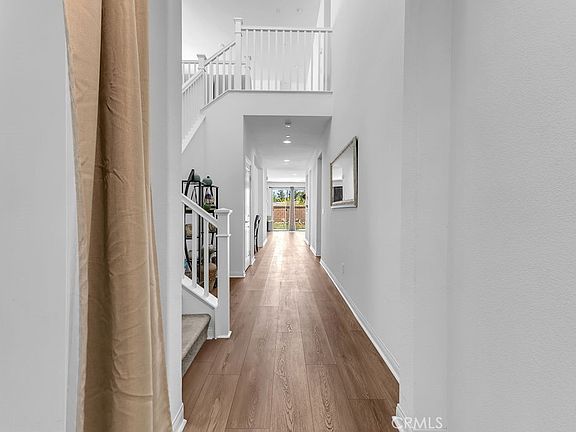 4th image of 30536 Astoria Ln