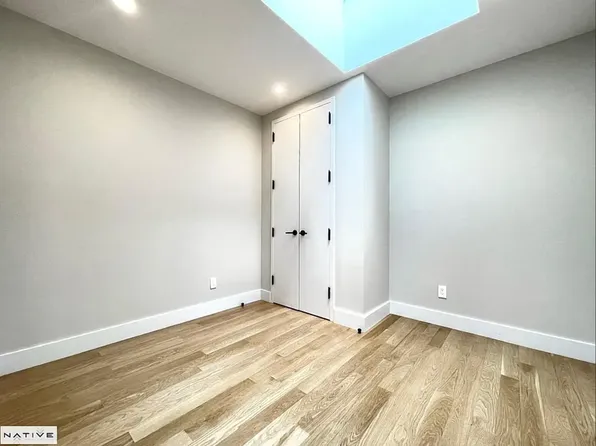 2771 Reservoir Avenue image 8 of 13